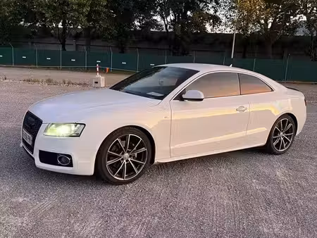 Audi A5 2.0 TFSI 211 S line