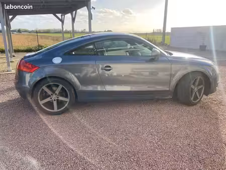 Audi TT 2.0 TFSI 200