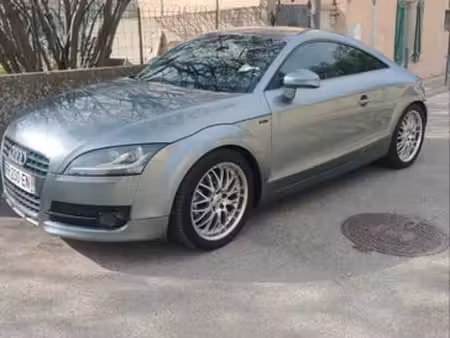Audi TT 2.0 TFSI 200