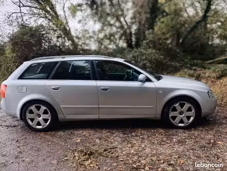 Audi A4 V6 2.5 TDI 155