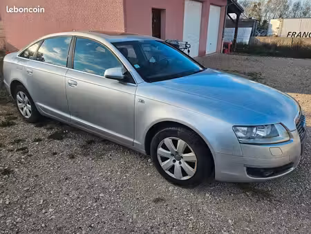 Audi A6 V6 3.0 TDI 155