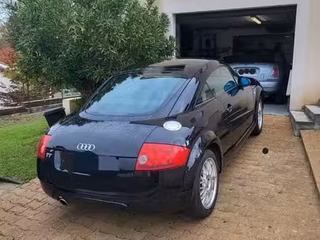 Audi TT 1.8 180