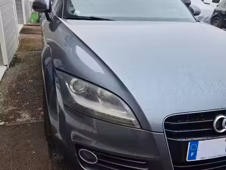 Audi TT 2.0 TFSI 211