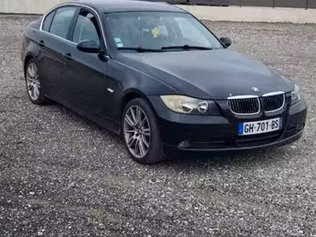 BMW Série 3 325i 2.5 218