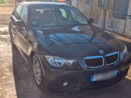 BMW Série 3 320i 2.0 150