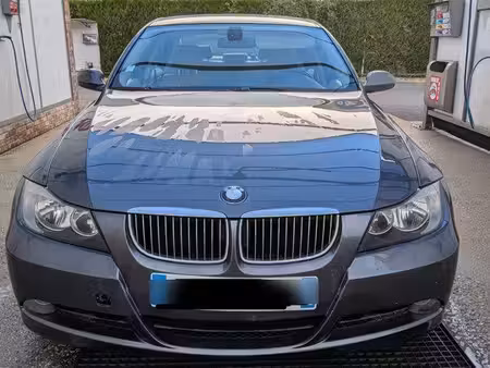 BMW Série 3 325i 2.5 218
