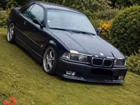 BMW Série 3 318i 1.8 115