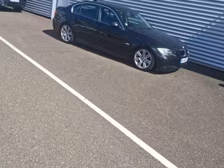 BMW Série 3 330i 3.0 258