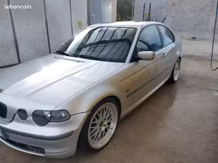 BMW Série 3 325i 2.5 192