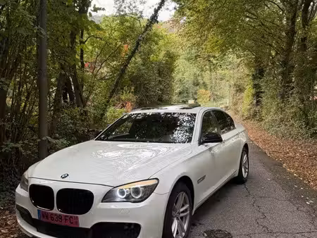 BMW Série 7 730d 3.0 245