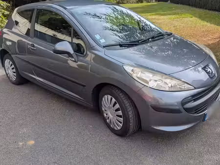 Peugeot 207 1.4 75