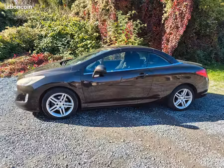 Peugeot 308 1.6 HDi 115 Sport Pack