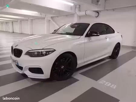 BMW Série 2 218i 1.5 136