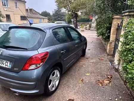 Peugeot 207 1.6 HDi 92