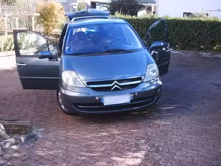 Citroën C8 