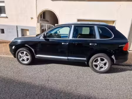 Porsche Cayenne V6 3.2 250 4x4