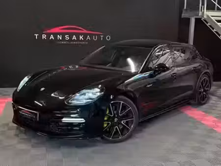 Porsche Panamera 4 330 4x4