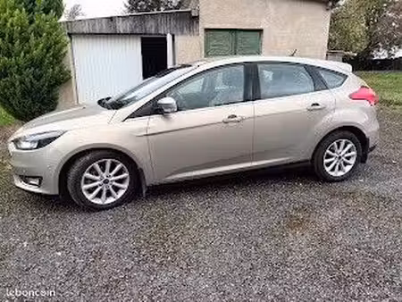 Ford Focus 1.0 125