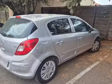 Opel Corsa 1.3 CDTI 75
