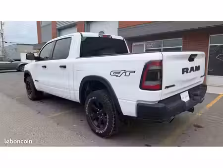 Dodge RAM 1500 V8 5.7