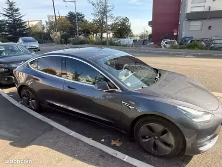 Tesla Model 3 Standard Plus 275
