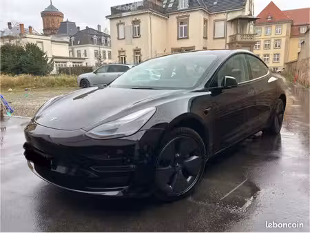 Tesla Model 3 Grande Autonomie 275