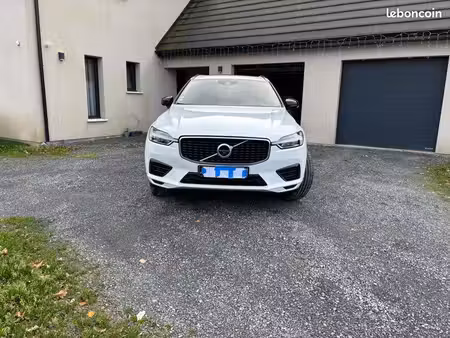 Volvo XC60 T8 2.0 390 R Design 4x4