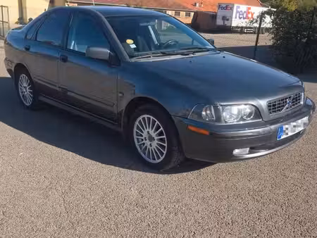 Volvo S40 1.8 122