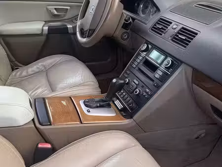 Volvo XC90 D5 2.4 185 4x4