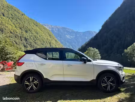 Volvo XC40 D4 2.0 190 4x4