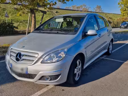 Mercedes-Benz Classe B B 180