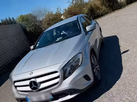 Mercedes-Benz Classe B B 200