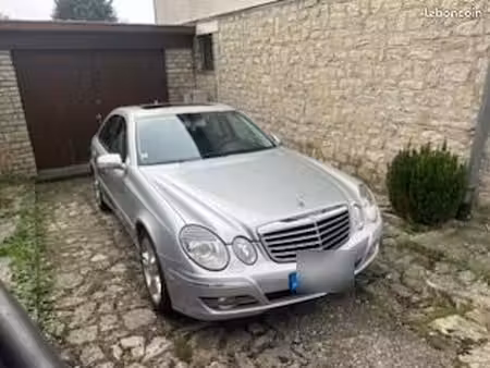 Mercedes-Benz Classe E E 280 V6 3.0 190