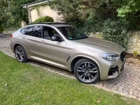 BMW X4 M40d 3.0 326
