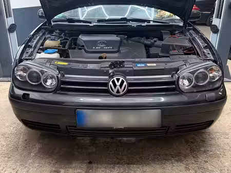 Volkswagen Golf 1.6