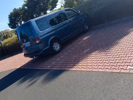 Volkswagen Transporter T5 2.5 TDI
