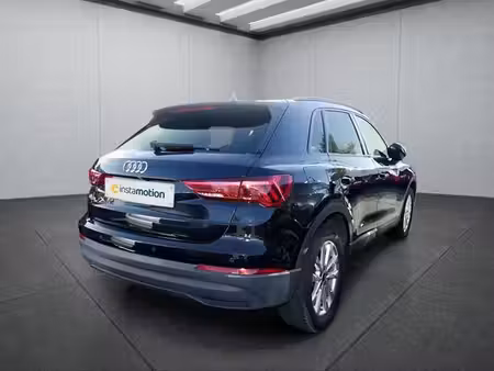 Audi Q3 45 TFSI 1.4 TFSI 180 S line