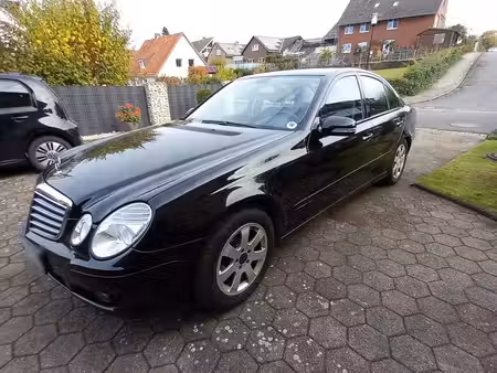 Mercedes-Benz Classe E E 200