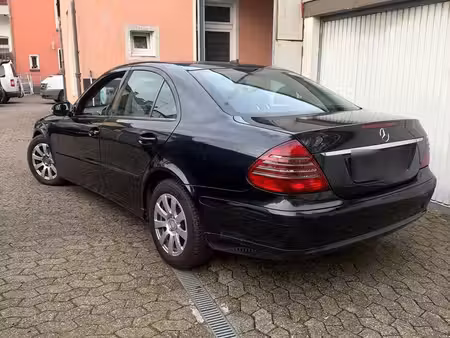 Mercedes-Benz Classe E E 200 2.1 CDI 136