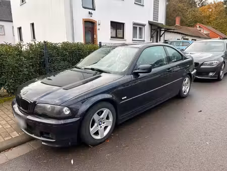 BMW Série 3 318i 1.9 118