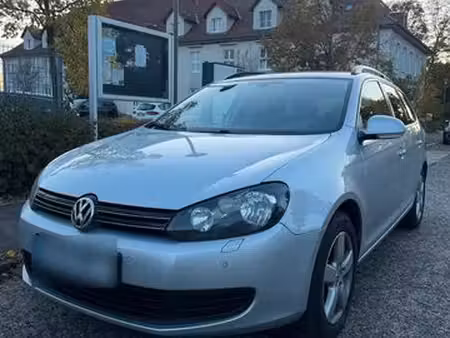 Volkswagen Golf 1.6 TDI 105