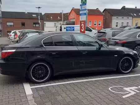 BMW Série 5 523i 2.5 190