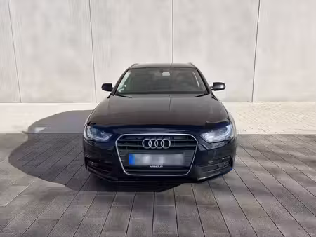 Audi A4 2.0 TDI 143