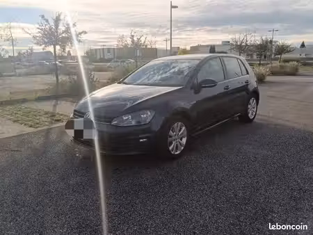 Volkswagen Golf 1.6 TDI 105