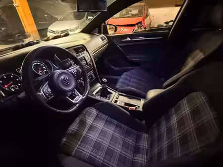 Volkswagen Golf GTD 2.0 TDI 184