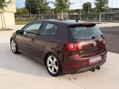 Volkswagen Golf 2.0 FSI 150