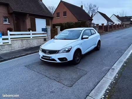 Kia Ceed 1.6 CRDi 90