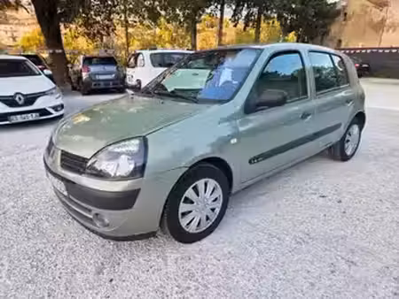 Renault Clio 16S 1.4 98 Privilège