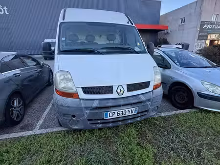 Renault Master 2.2 dCi 90