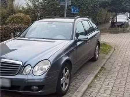 Mercedes-Benz Classe E E 320